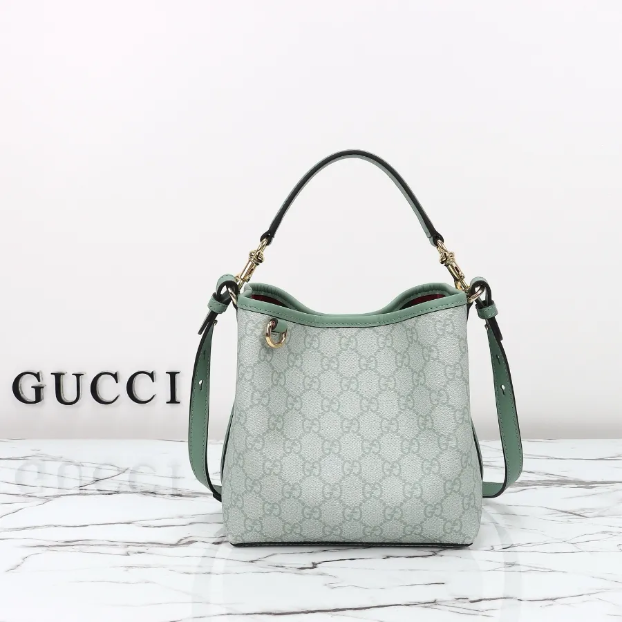 GUCCI GG Emblem small 버켓백 오리지날 GG 민트 #815118.JPG